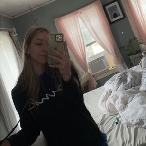 Meet your Posher, Madison